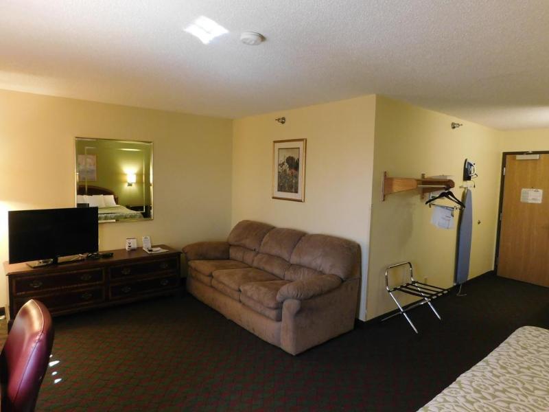 Days Inn By Wyndham Lexington Ne Exterior photo